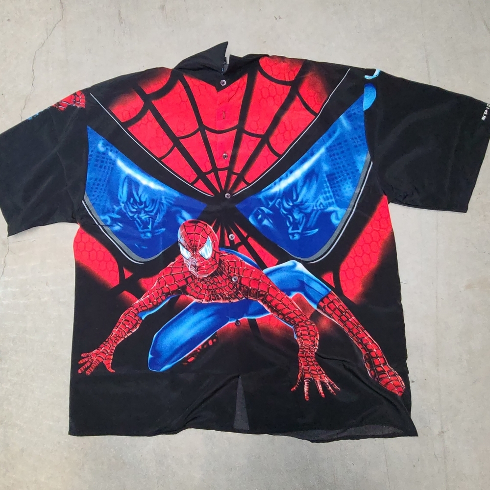 Vintage spiderman button up
